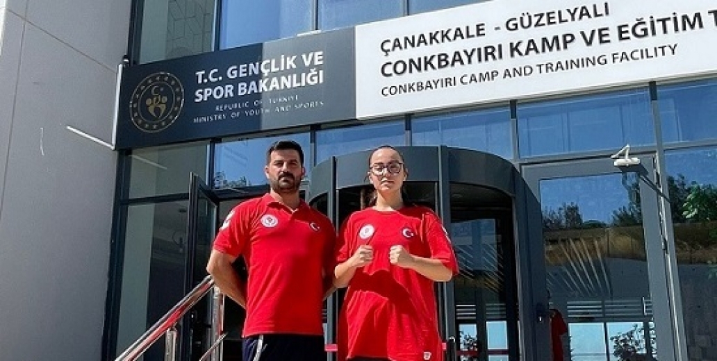 BAHÇEŞEHİRLİ YAĞMUR ERYURT RİNGDE AVRUPA İÇİN TER DÖKECEK