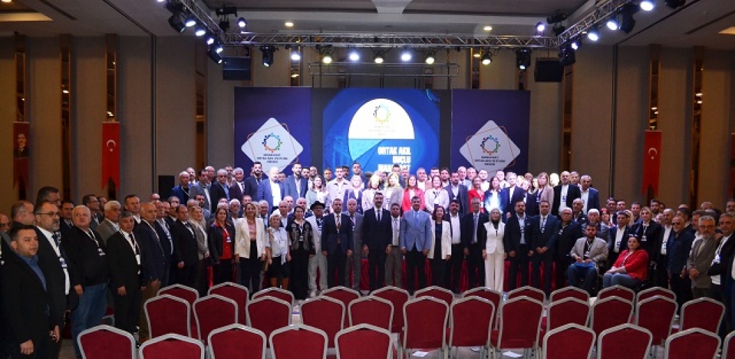 MANAVGAT ORTAK AKIL ZİRVESİNDE 8 MASADAN 133 PROJE ÇIKTI