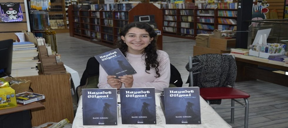 YAŞI KÜÇÜK AMA KALEMİNDEN BAL DAMLAYAN BİR YAZAR ; BADE GİRGİN