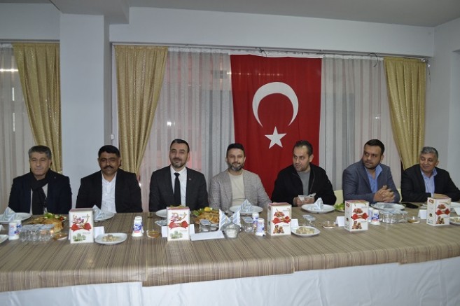 Manavgat Konyalılar Derneği’nden Geleneksel 8. Bamya Çorbası İkramı