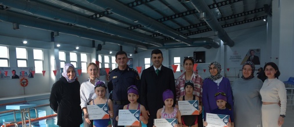  “Yüzme Bilmeyen Kalmasın” Programı Manavgat’ta Başarıyla Sürdürülüyor